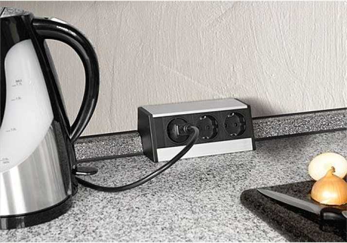 EVOline R-Dock Steckdoseneinheit 3 x Schuko